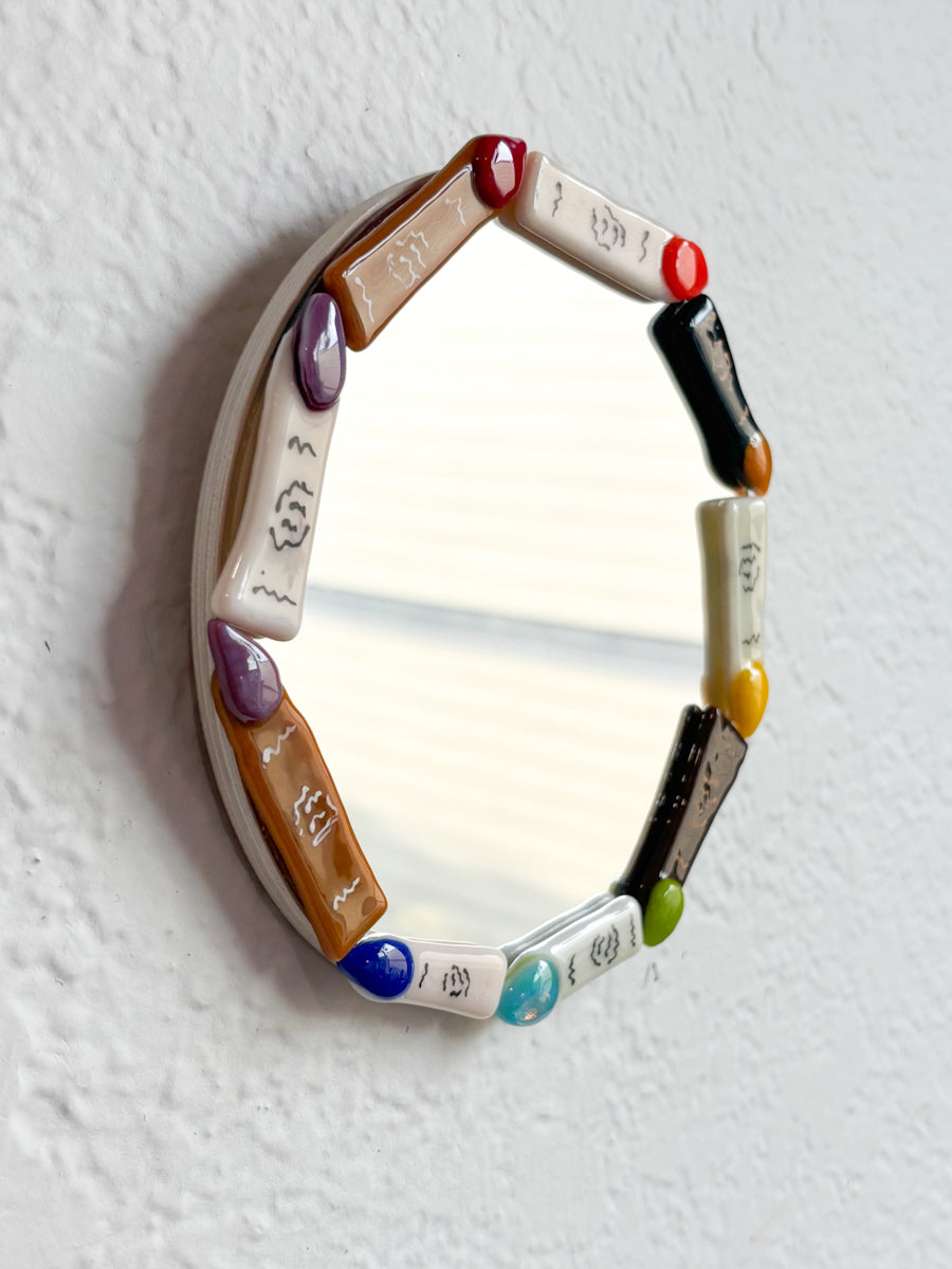 6” Rainbow Finger Mirror