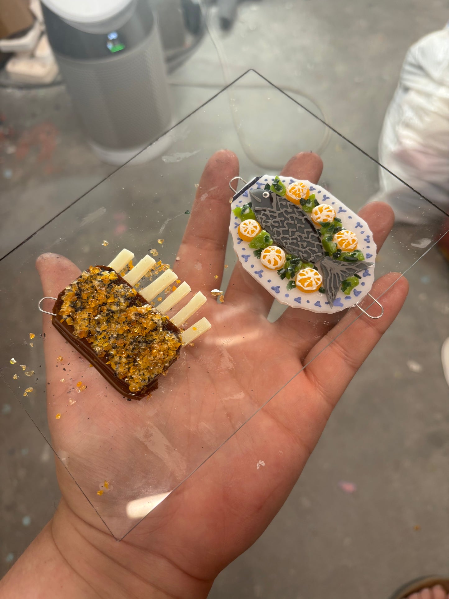 12/6 Glass Ornament Workshop