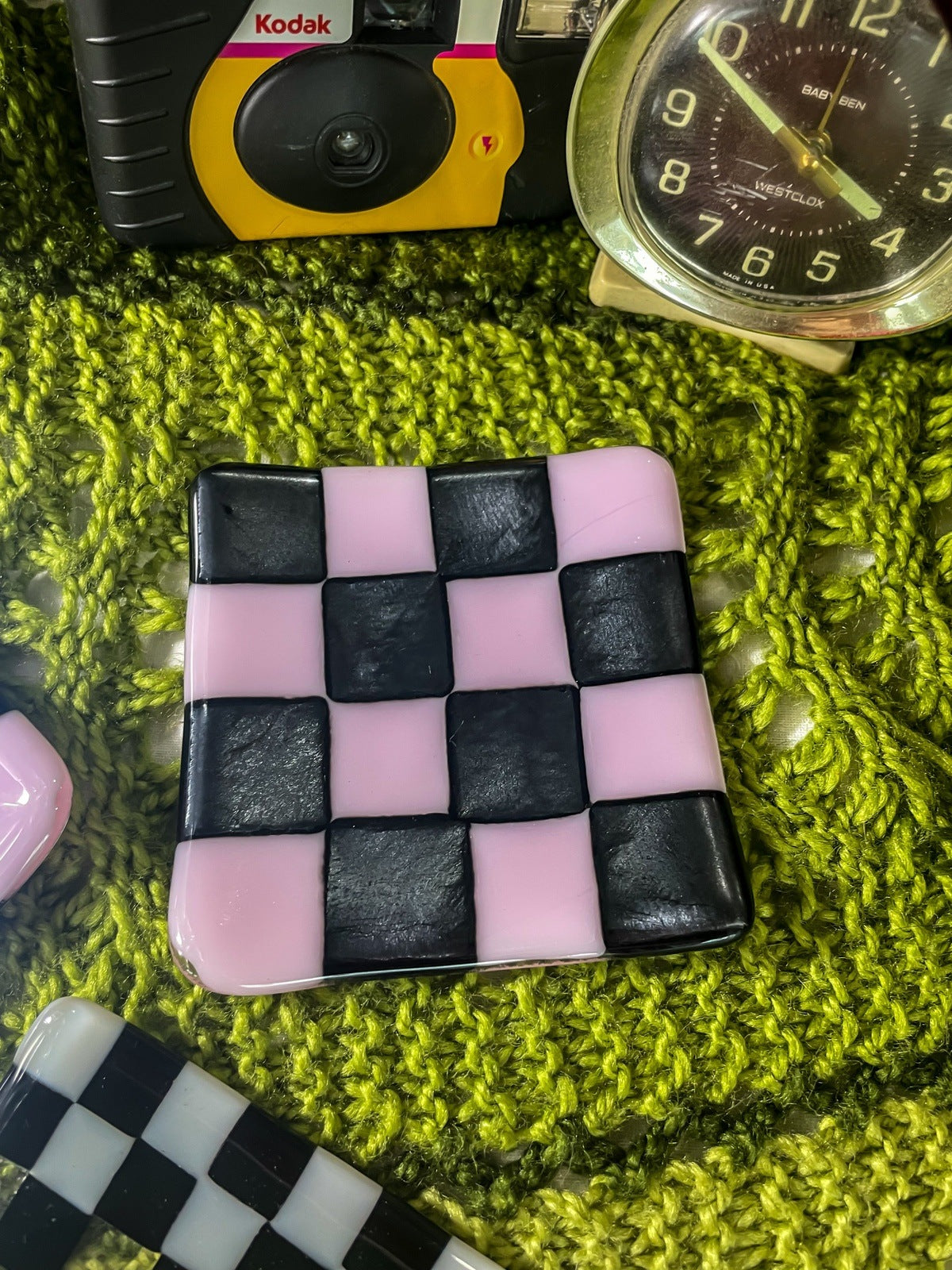 Checkered Dishes